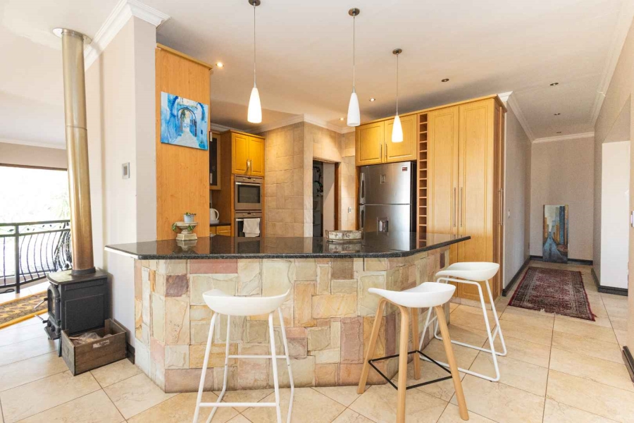 To Let 4 Bedroom Property for Rent in Ridgeworth Western Cape